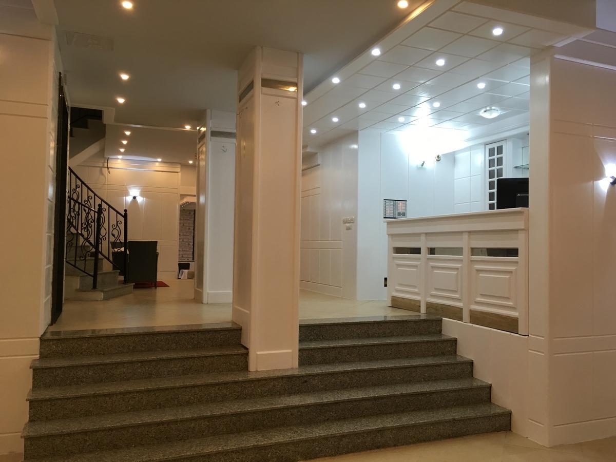Hotel Princ Golem  Exterior photo